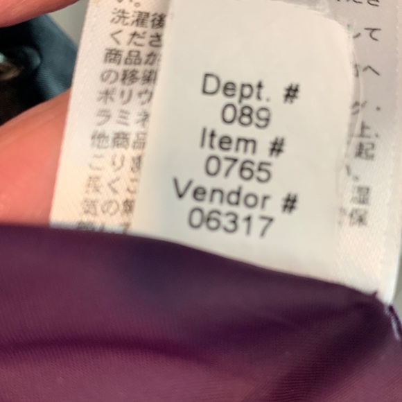 Eddie Bauer Weatheredge Plus Ski Jacket - Picture 13 of 14